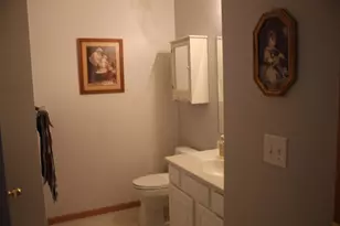 6889 Folkestone Rd, Apple Valley, MN 55124 - Photo 16