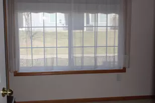 6889 Folkestone Rd, Apple Valley, MN 55124 - Photo 14