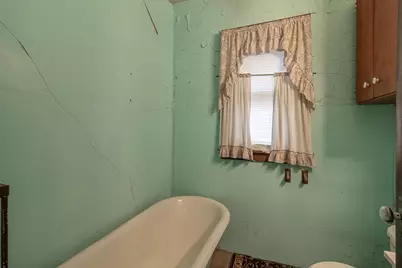 115 N Lexington Avenue, Le Center, MN 56057 - Photo 18