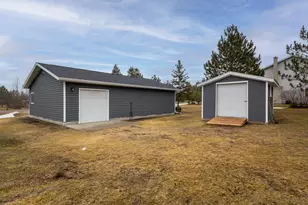 2416 Pearl Dr NE, Bemidji, MN 56601 - Photo 46