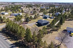 2416 Pearl Dr NE, Bemidji, MN 56601 - Photo 2