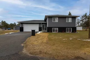 2416 Pearl Dr NE, Bemidji, MN 56601 - Photo 4