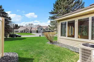 1401 Park St, White Bear Lake, MN 55110 - Photo 28