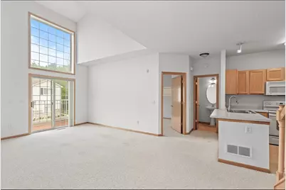 6815 Pine Crest Trail S, Cottage Grove, MN 55016 - Photo 8