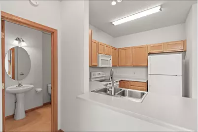 6815 Pine Crest Trail S, Cottage Grove, MN 55016 - Photo 14
