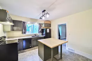 815 Rosewood St, Brainerd, MN 56401 - Photo 2