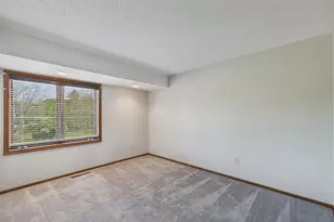 3256 Old Hwy 8, Saint Anthony, MN 55418 - Photo 16