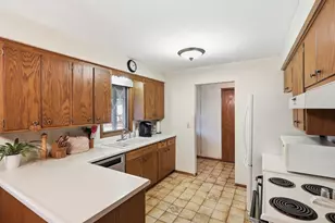 8601 Fairview Ave N, New Hope, MN 55428 - Photo 6