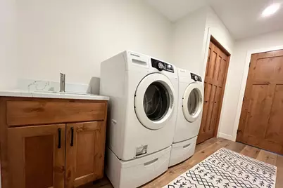 2006 Lakepark Avenue, Alexandria, MN 56308 - Photo 16