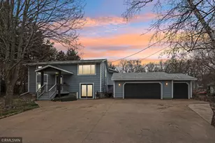 30875 Montclair Dr, Lindstrom, MN 55045 - Photo 2
