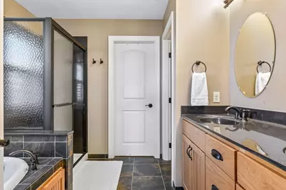 3917 Valencia Lane, Chaska, MN 55318 - Photo 24
