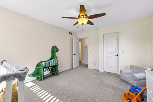 3917 Valencia Ln, Chaska, MN 55318 - Photo 30