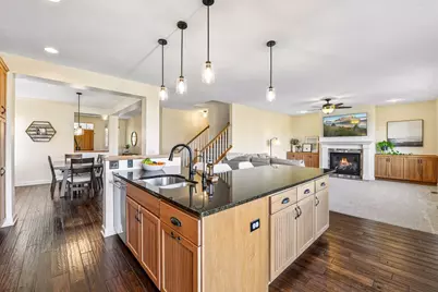 3917 Valencia Lane, Chaska, MN 55318 - Photo 12