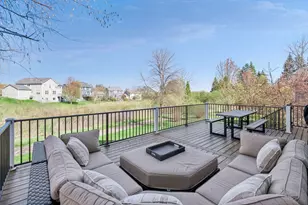 3917 Valencia Ln, Chaska, MN 55318 - Photo 44