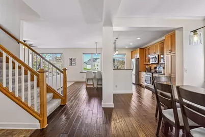 3917 Valencia Lane, Chaska, MN 55318 - Photo 4