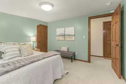 1697 Taylor Avenue, Saint Paul, MN 55104 - Photo 32