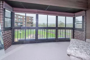 2275 Youngman Ave, Saint Paul, MN 55116 - Photo 10