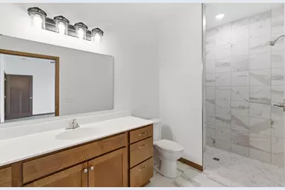 424 22nd Avenue NW, Waseca, MN 56093 - Photo 10