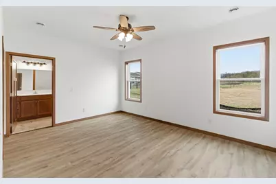 424 22nd Avenue NW, Waseca, MN 56093 - Photo 8