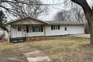 207 Western Ave, Madison, MN 56256 - Photo 1