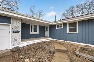 4608 W 99th St, Bloomington, MN 55437 - Photo 48