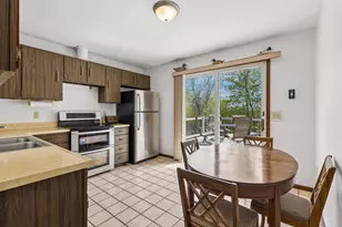 18815 South Ln, Minnetonka, MN 55345 - Photo 8