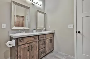 31683 Newport Curv, Lindstrom, MN 55045 - Photo 40