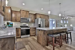 31683 Newport Curv, Lindstrom, MN 55045 - Photo 12