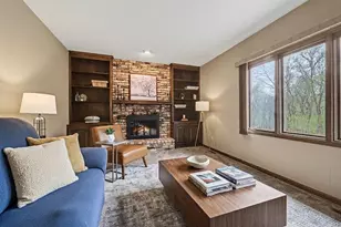 203 Belmont Ct, Apple Valley, MN 55124 - Photo 20