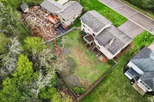 203 Belmont Ct, Apple Valley, MN 55124 - Photo 46