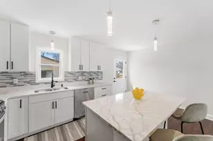 8618 Chicago Ave S, Bloomington, MN 55420 - Photo 28