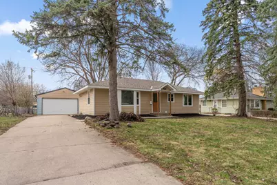 8618 Chicago Avenue S, Bloomington, MN 55420 - Photo 2