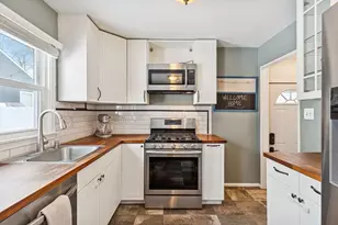 2713 Brunswick Ave S, Saint Louis Park, MN 55416 - Photo 4