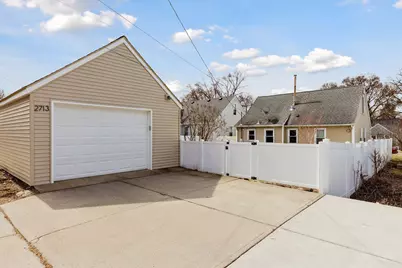 2713 Brunswick Avenue S, Saint Louis Park, MN 55416 - Photo 28