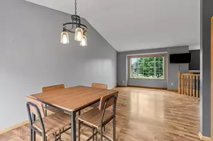 303 Bavaria Ln, Waverly, MN 55390 - Photo 16