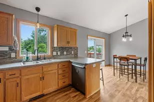 303 Bavaria Ln, Waverly, MN 55390 - Photo 22