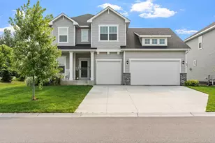 11628 Yuma Ln N, Maple Grove, MN 55369 - Photo 2