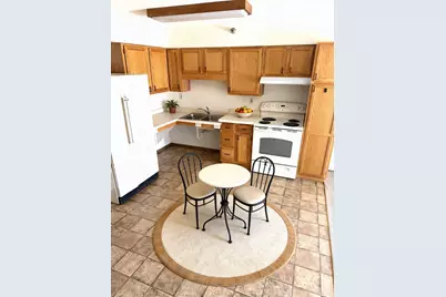 611 Main Street S #202, Renville, MN 56284 - Photo 2