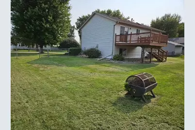 2300 22nd Drive SW, Austin, MN 55912 - Photo 2