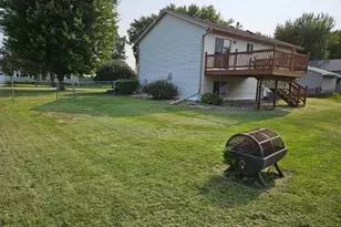2300 22nd Dr SW, Austin, MN 55912 - Photo 2