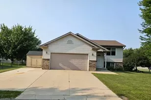 2300 22nd Dr SW, Austin, MN 55912 - Photo 1