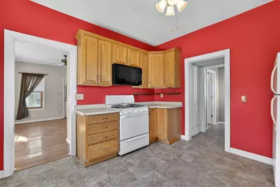 640 2nd Avenue NW, Plainview, MN 55964 - Photo 8