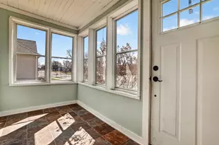 640 2nd Ave NW, Plainview, MN 55964 - Photo 2