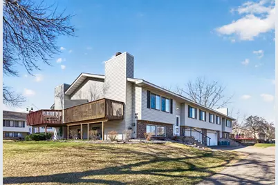 980 Greenhaven Drive, Vadnais Heights, MN 55127 - Photo 1