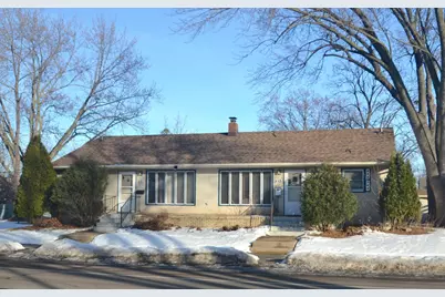 851 5th Avenue S, South Saint Paul, MN 55075 - Photo 1
