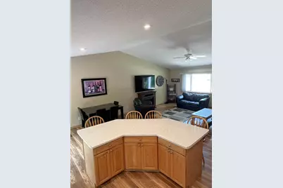 4806 22nd Street NE, Willmar, MN 56201 - Photo 8