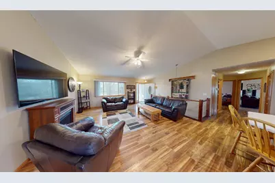 4806 22nd Street NE, Willmar, MN 56201 - Photo 8