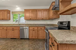 7955 173rd St W, Lakeville, MN 55044 - Photo 10
