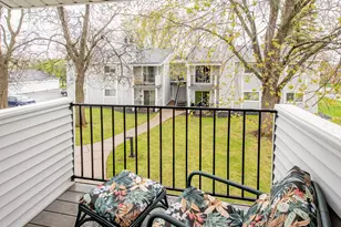 1736 Pleasant St, Saint Paul, MN 55113 - Photo 8