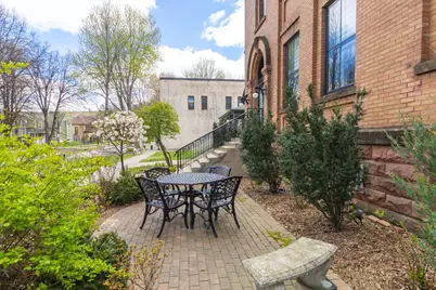512 Laurel Avenue #5, Saint Paul, MN 55102 - Photo 2